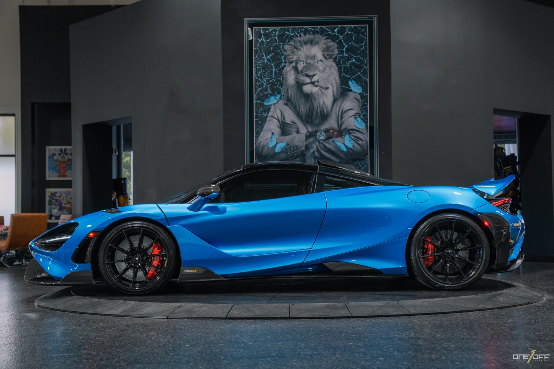 Used-2021-McLaren-765LT-in-